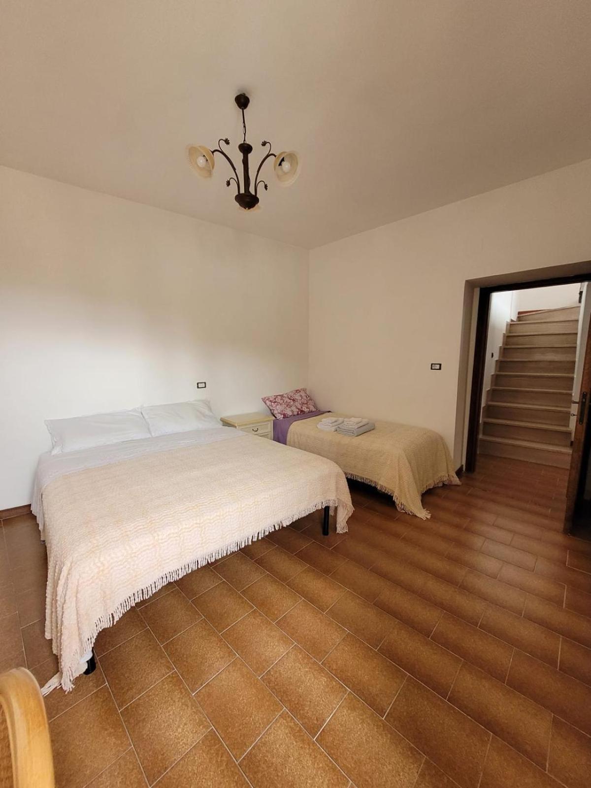 Hostel San Mercurio Toro Luaran gambar