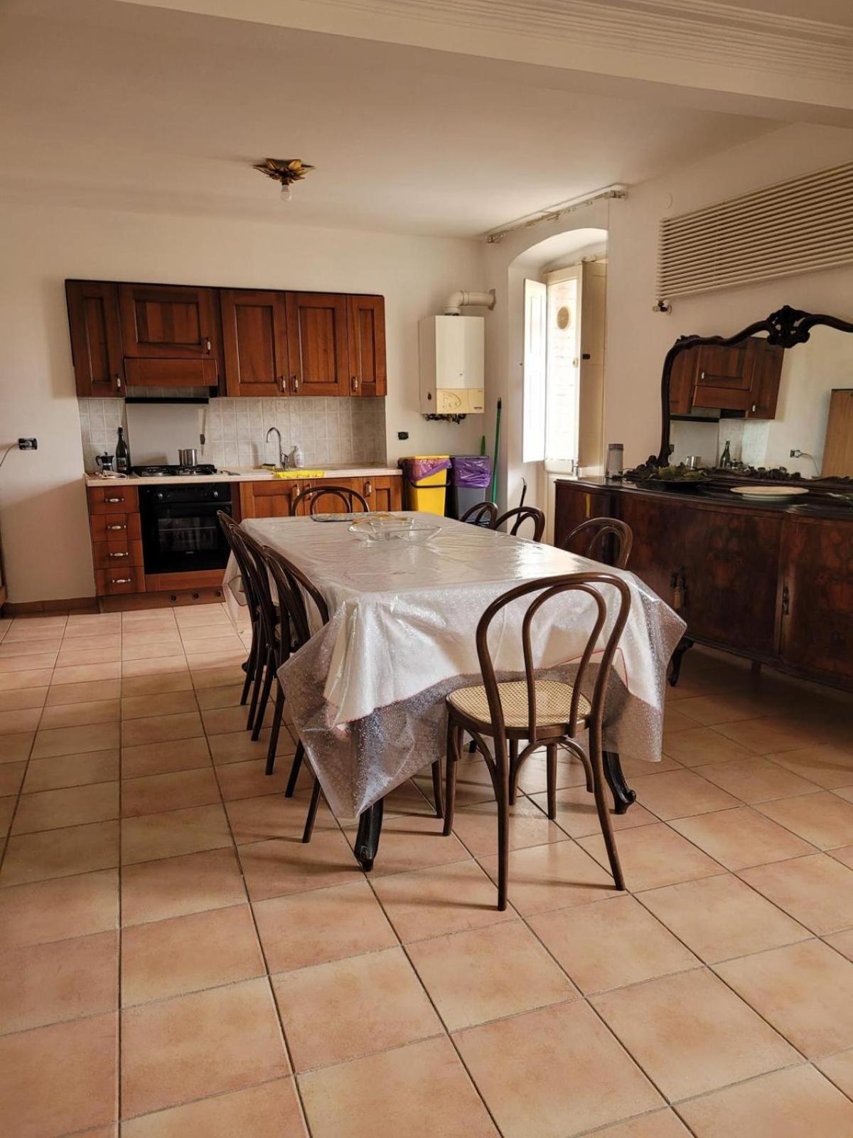 Hostel San Mercurio Toro Luaran gambar