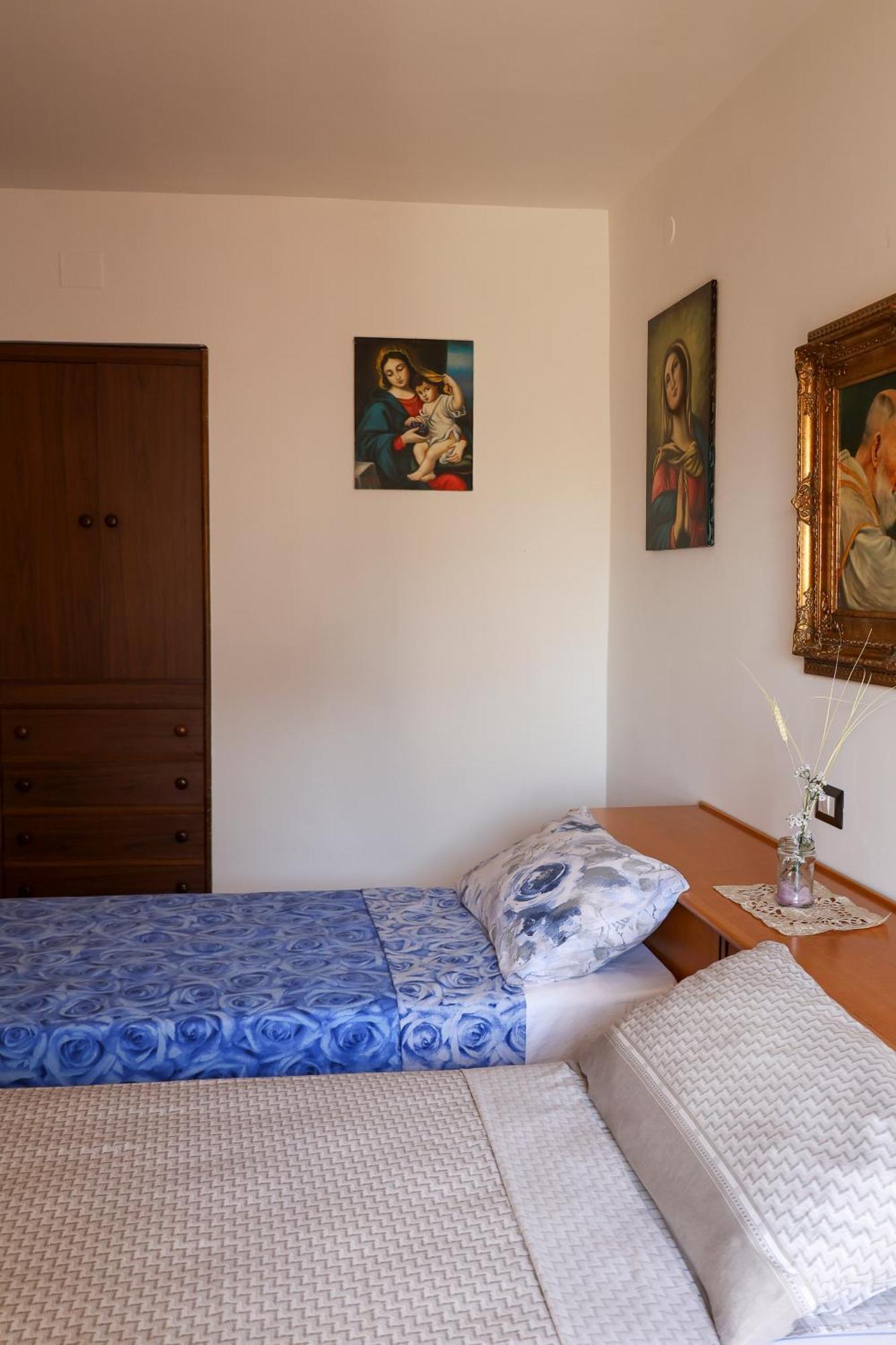 Hostel San Mercurio Toro Luaran gambar