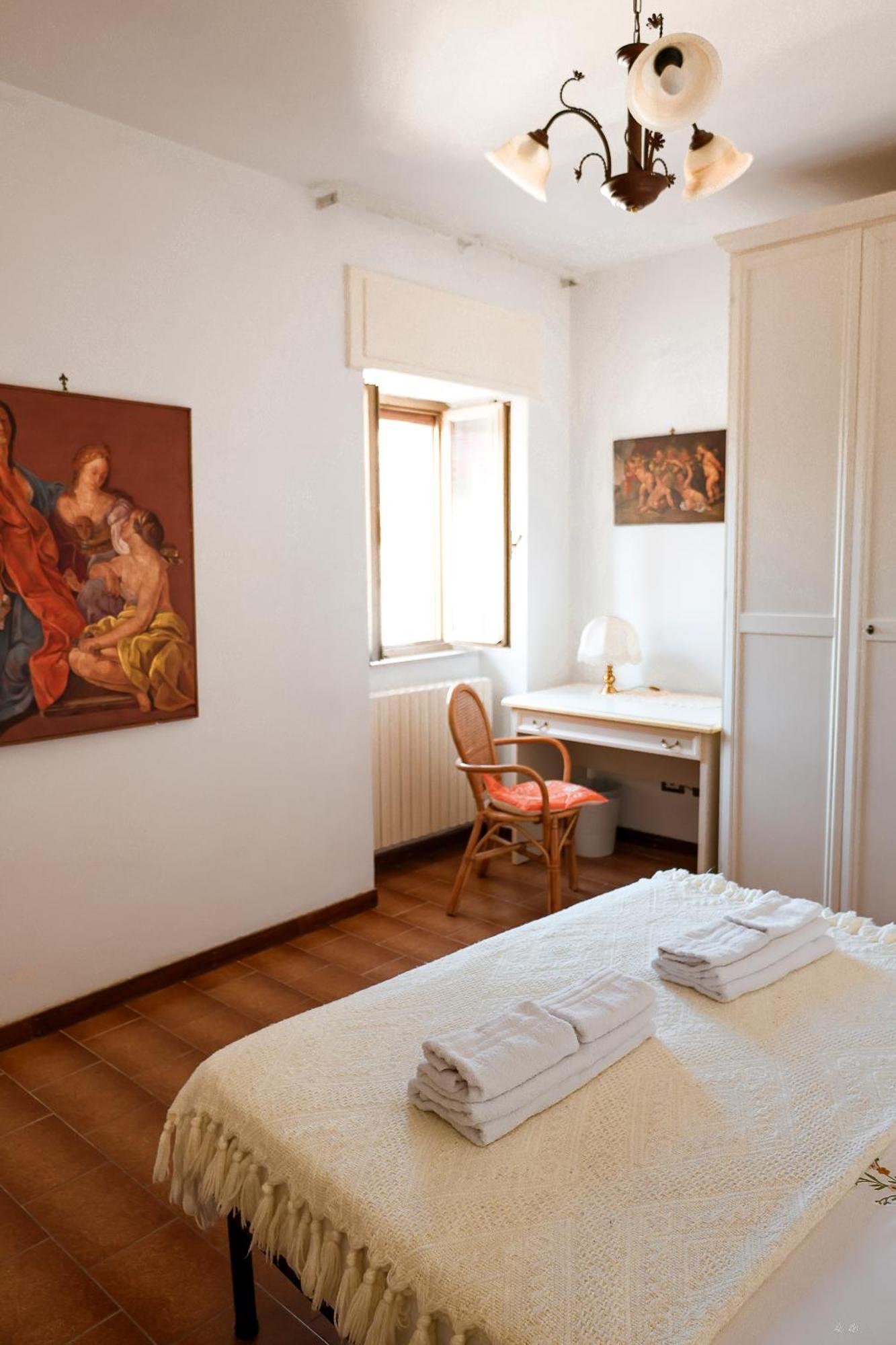 Hostel San Mercurio Toro Luaran gambar